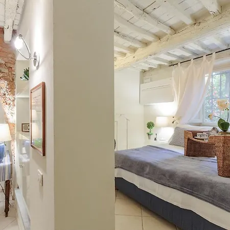 Daire 1400's Apartment, Stylish Smart Ground Floor Inside *